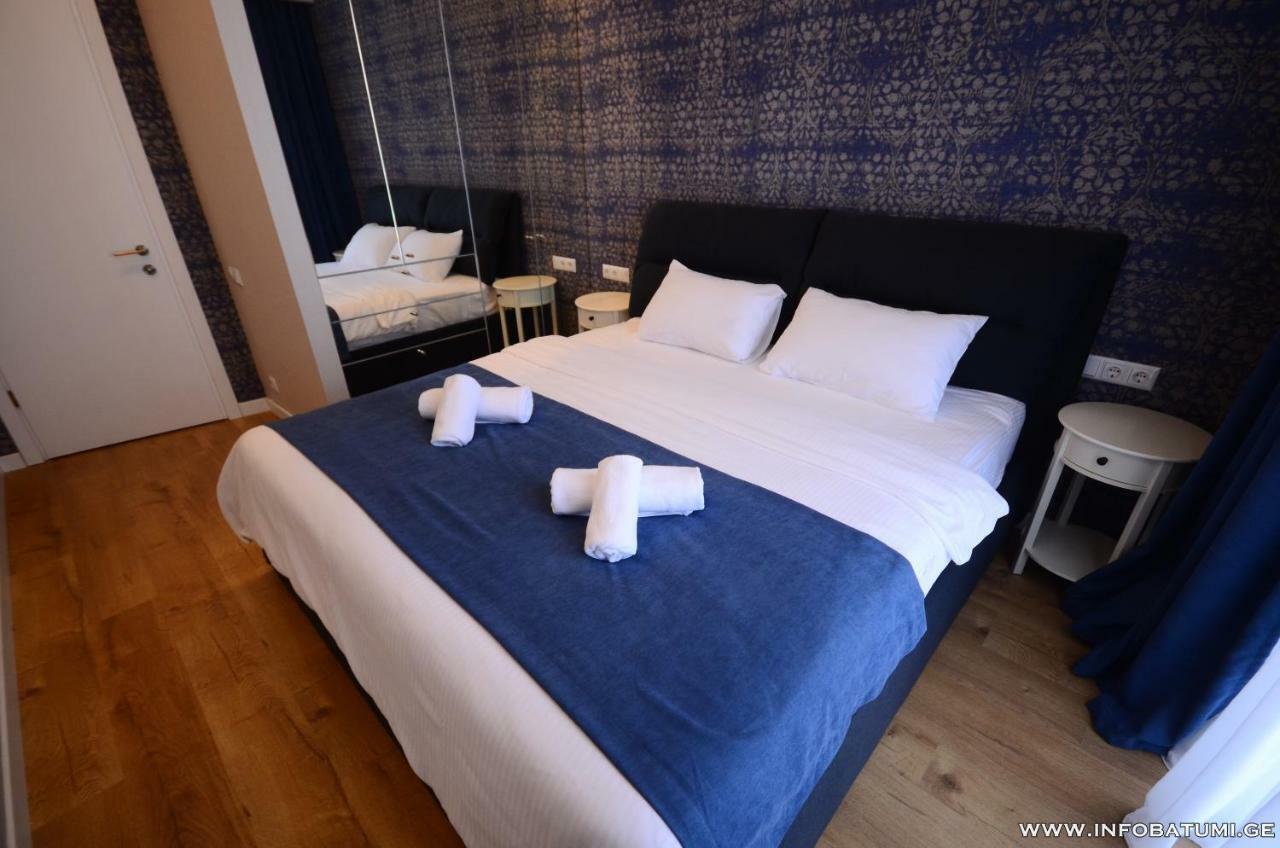 West Apartments Batumi Eksteriør billede